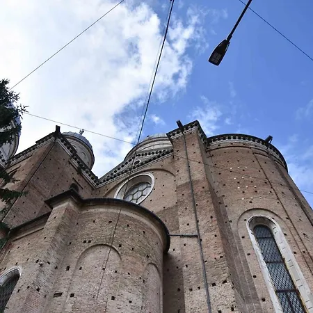 Welc-om Santa Giustina * Padova